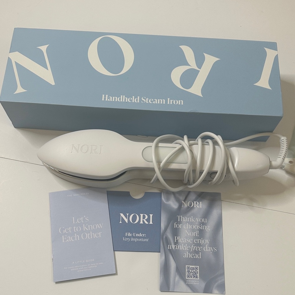NORI  White Handheld Steam Iron OPRAHS FAVORITE STILL IN STORES